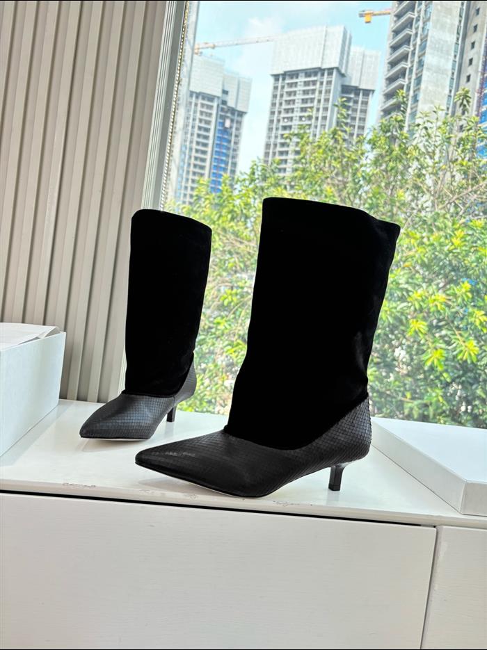 20251128172612803 410